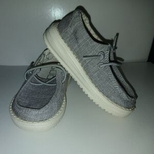 Hey Dude toddler size 5